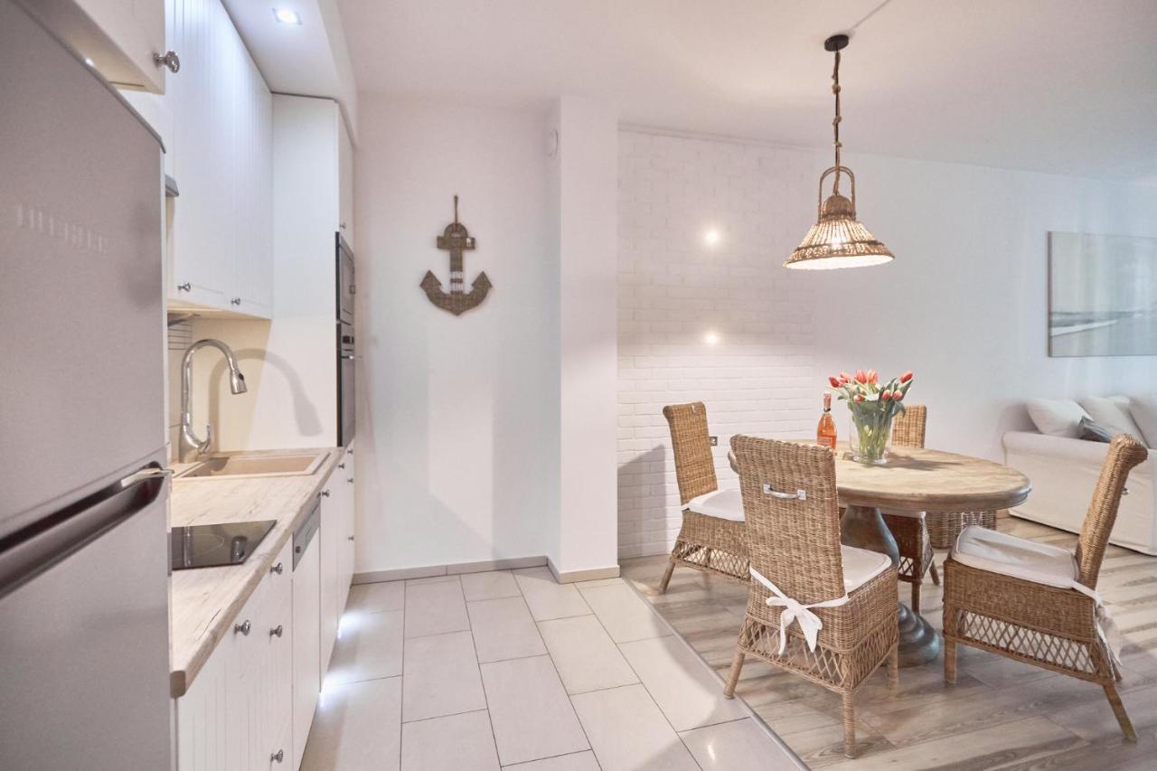 Apartament Riviera Z Tarasem - Playa Baltis ミエンジズドロイェ エクステリア 写真