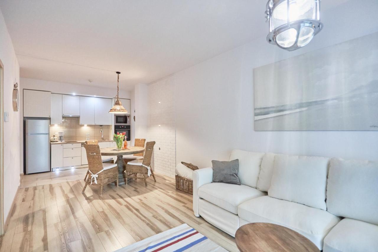 Apartament Riviera Z Tarasem - Playa Baltis ミエンジズドロイェ エクステリア 写真