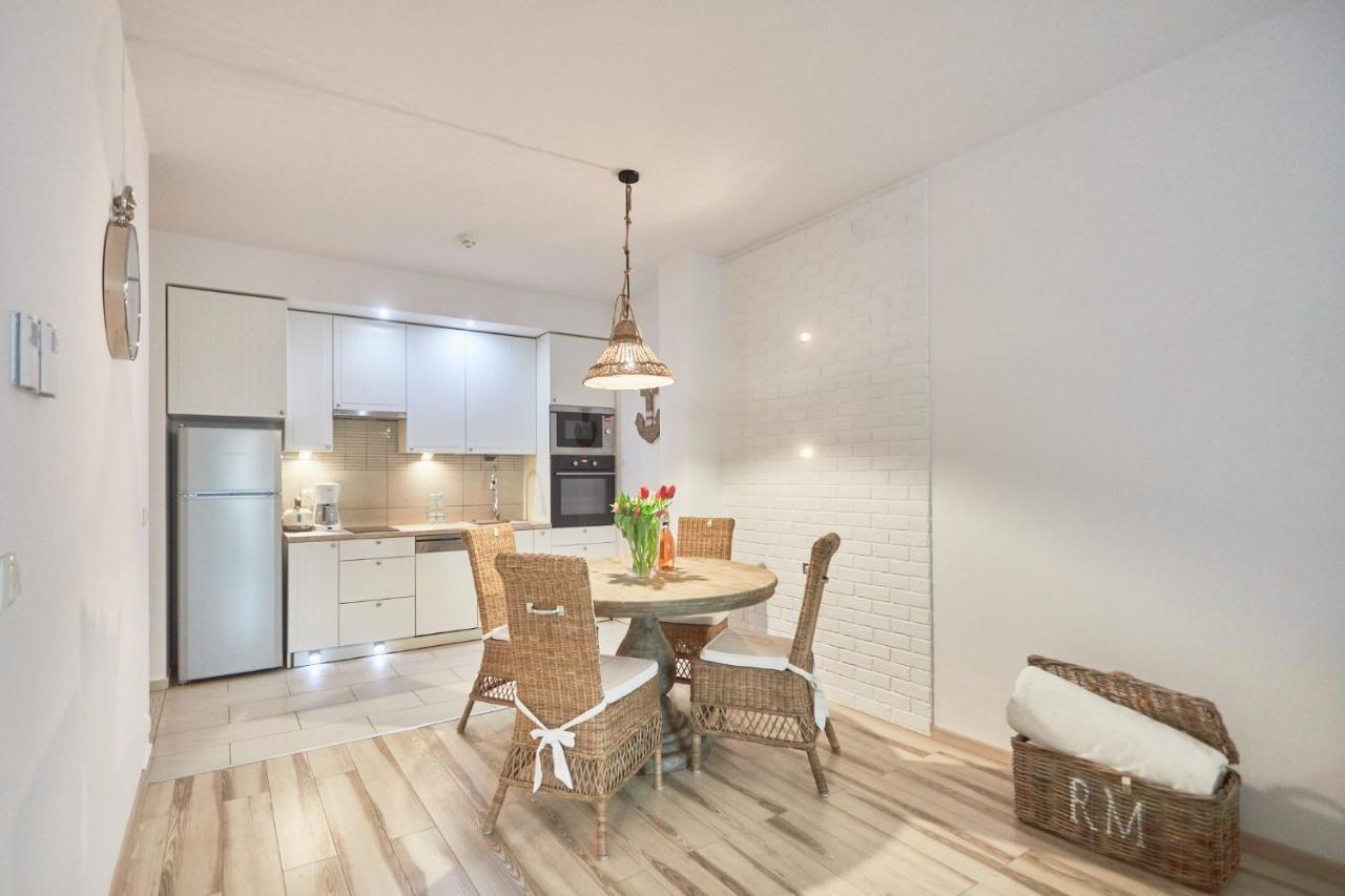 Apartament Riviera Z Tarasem - Playa Baltis ミエンジズドロイェ エクステリア 写真